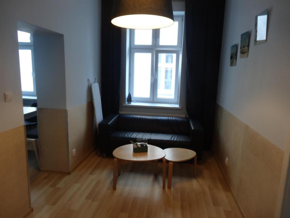 One More Night Apartment, Poznan Old Town المظهر الخارجي الصورة