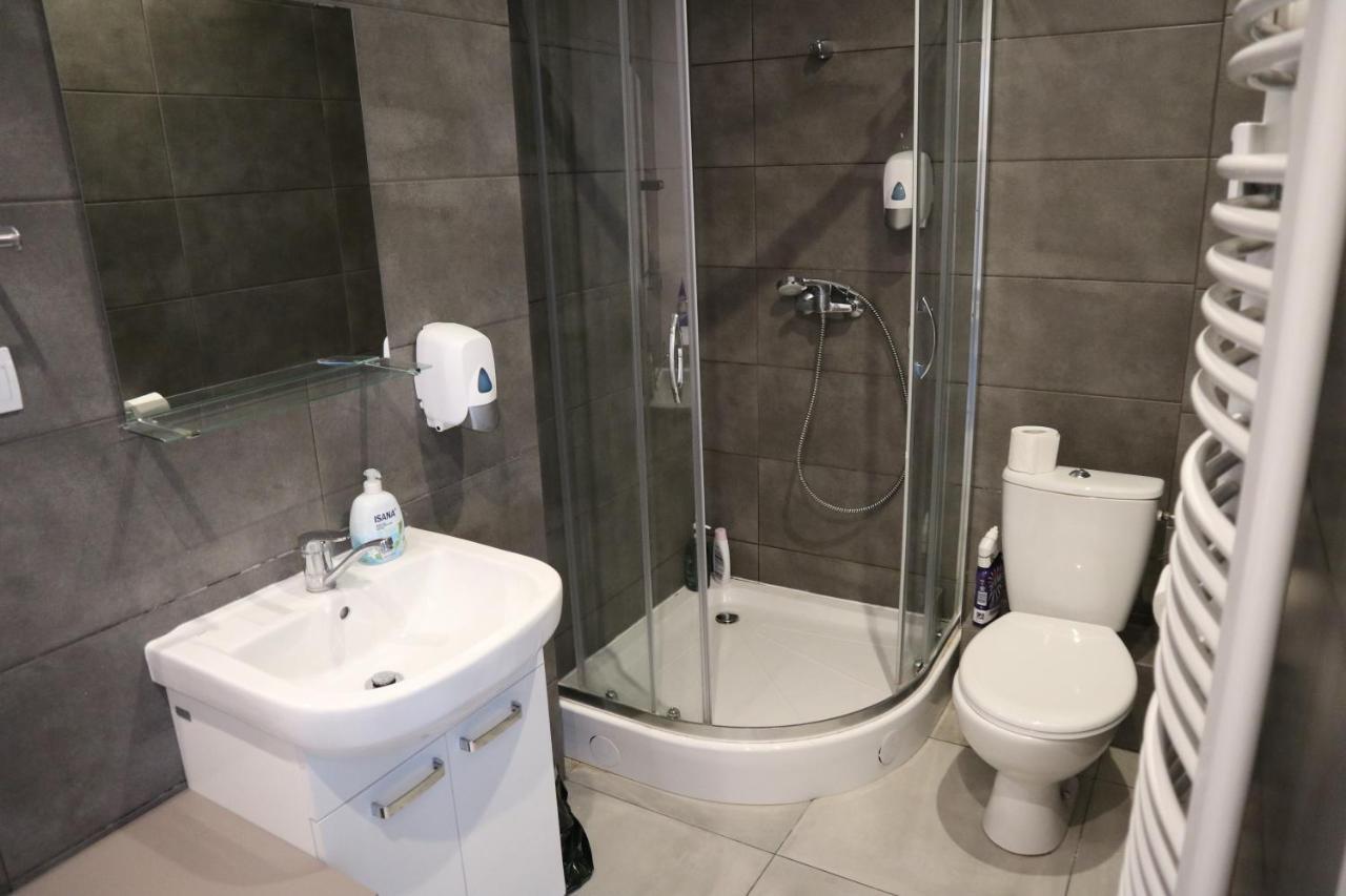 One More Night Apartment, Poznan Old Town المظهر الخارجي الصورة